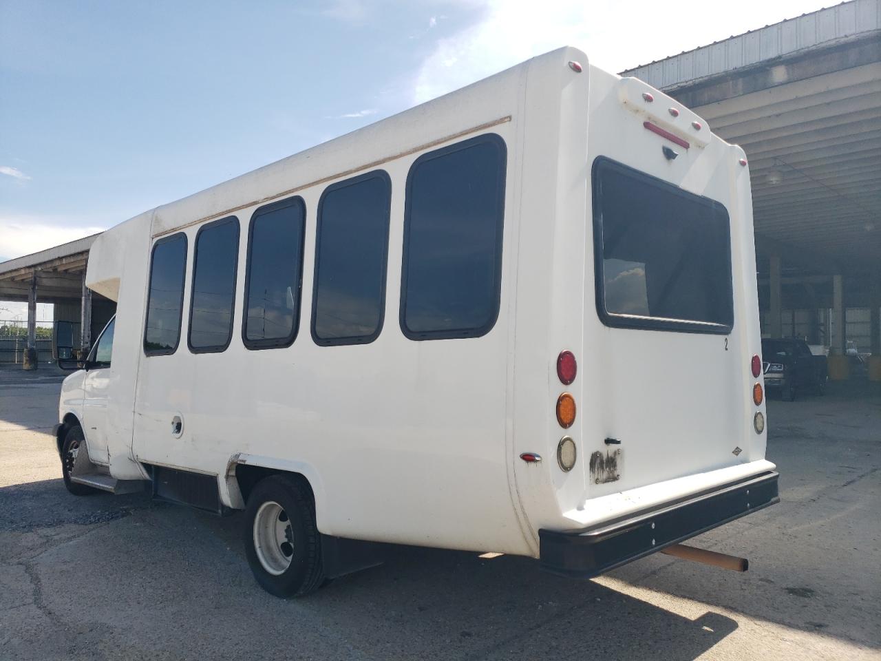 2021 Chevrolet Express VIN 1HA3GSBG0LN012358 photo 3
