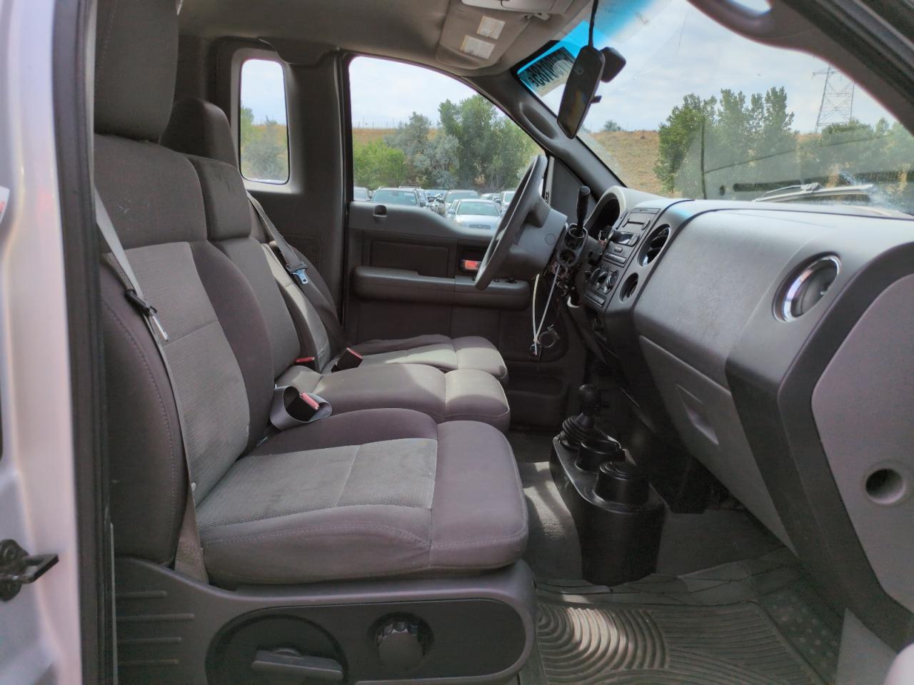 2004 Ford F150 VIN 1FTRF14W64NB24650 photo 10