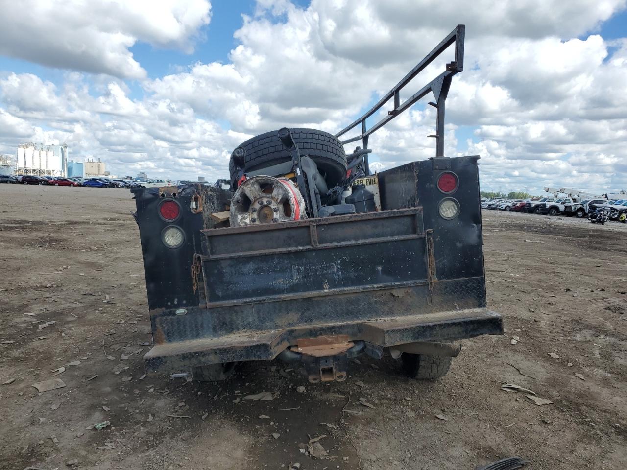 2017 RAM All models VIN 3C63R3GJ2HG736519 photo 6