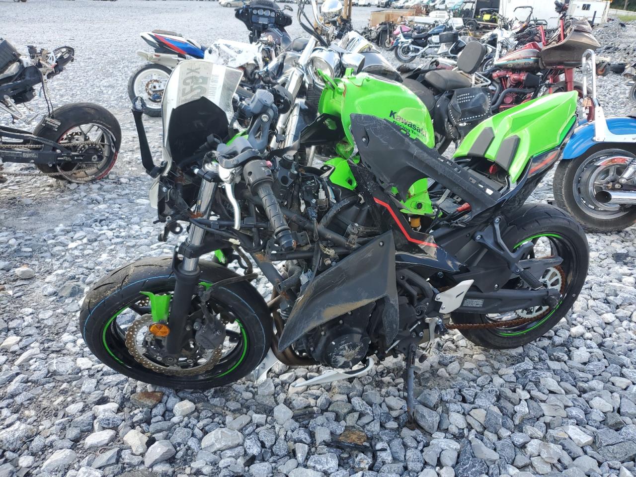 2022 Kawasaki Ex650 n VIN ML5EXEN13NDA75045 photo 3