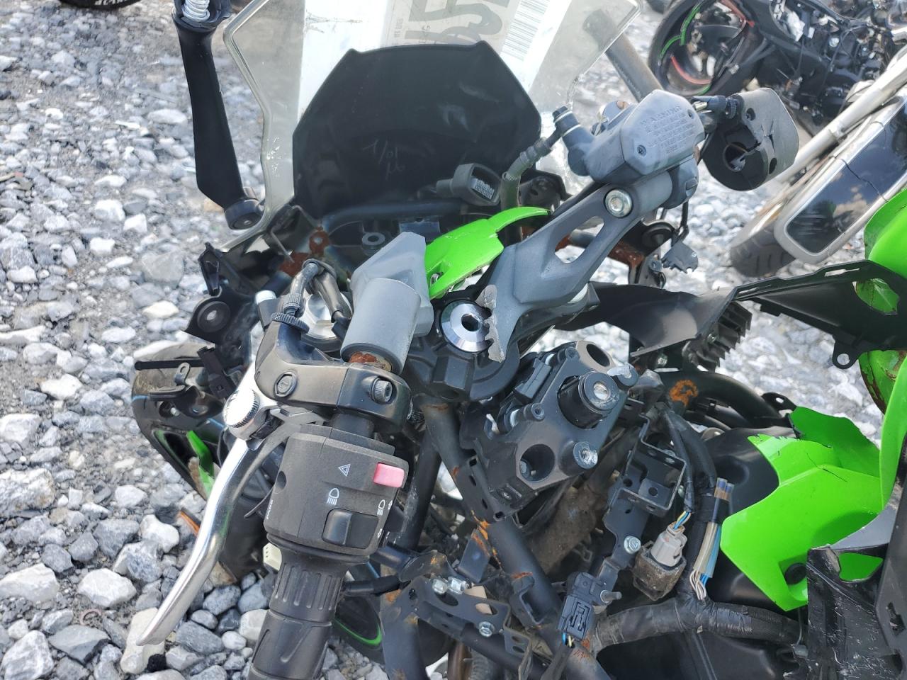 2022 Kawasaki Ex650 n VIN ML5EXEN13NDA75045 photo 7