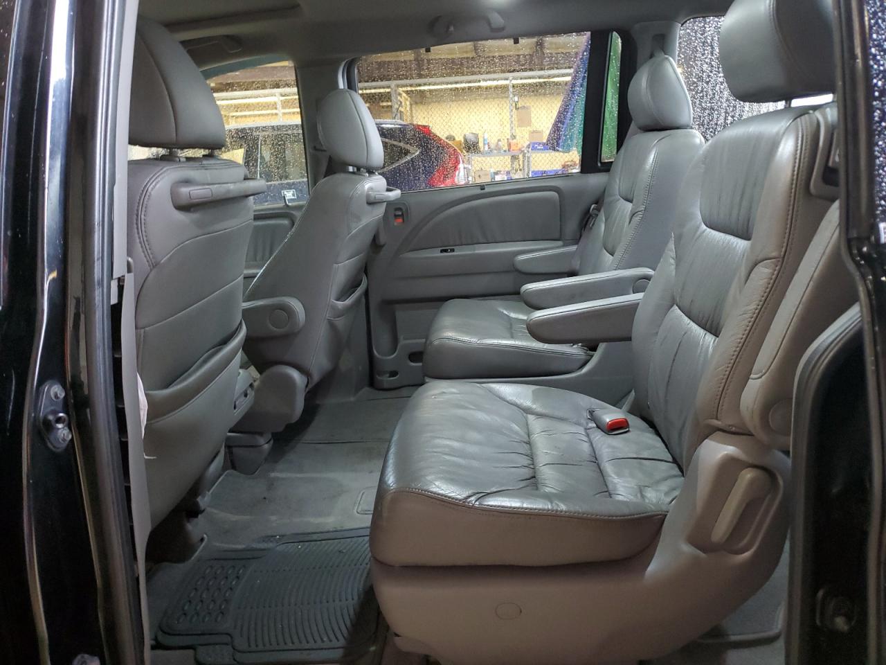 2010 Honda All models VIN 5FNRL3H60AB083389 photo 11