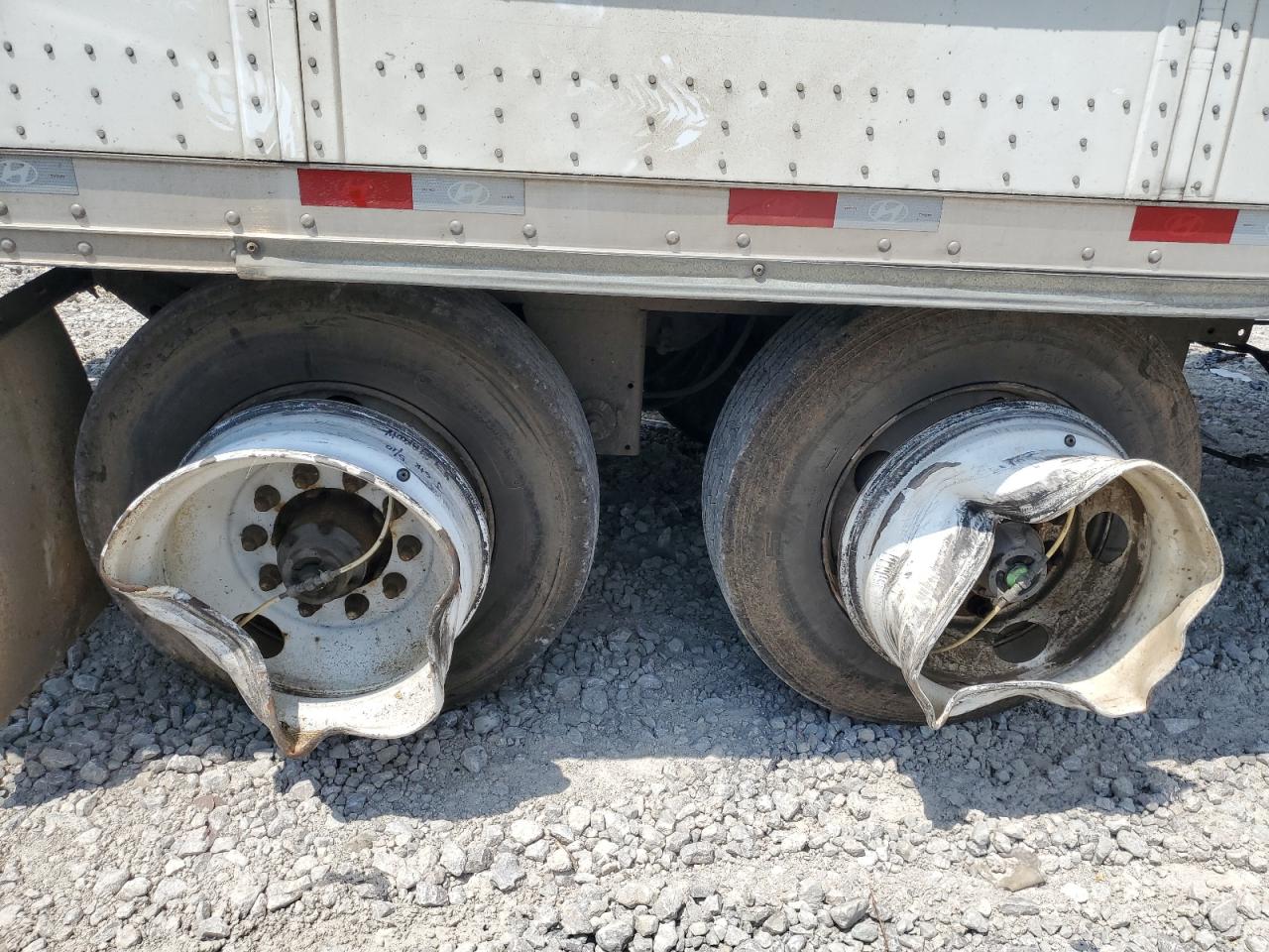 2020 Hyundai All models VIN 3H3V532CXLR164024 photo 5