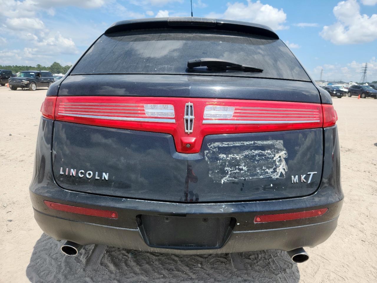 2019 Lincoln Mkt VIN 2LMHJ5AT7KBL01419 photo 6