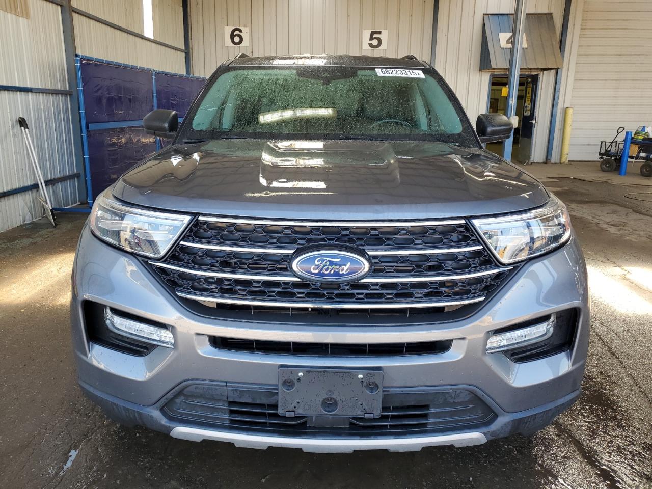 2023 Ford Explorer VIN 1FMSK8DH2PGA86605 photo 5