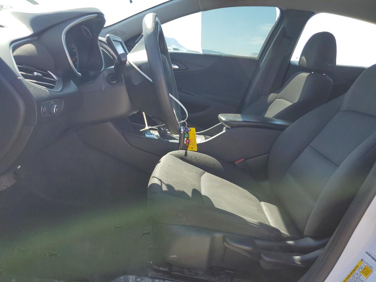 2018 Chevrolet Malibu VIN 1G1ZC5ST3JF190600 photo 7