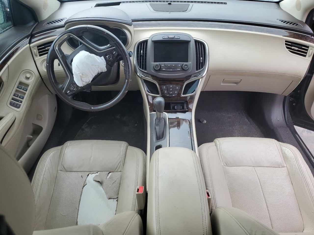 2016 Buick Lacrosse VIN 1G4GF5G32GF255472 photo 8