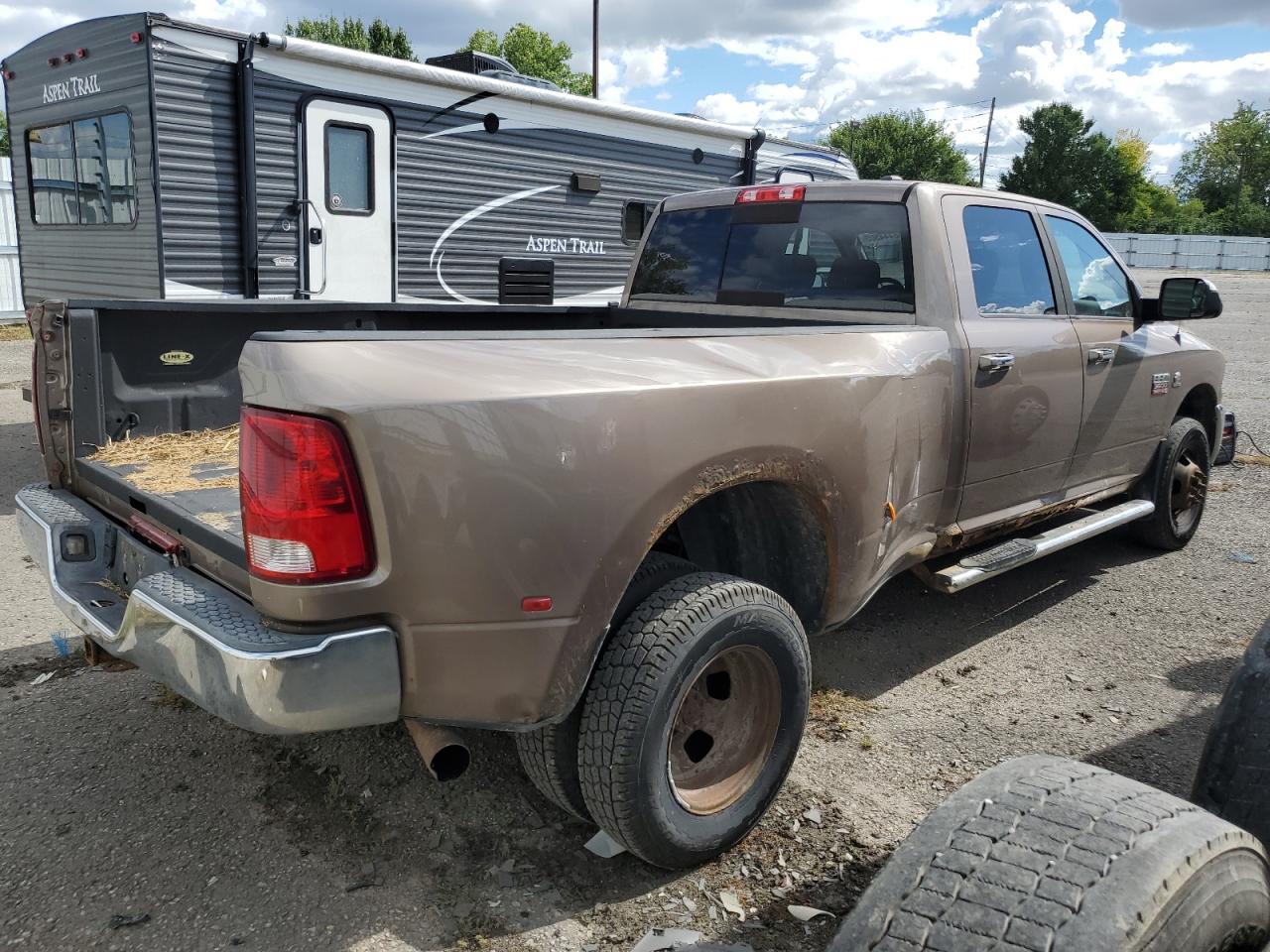 2010 Dodge All models VIN 3D73Y4CL4AG140106 photo 3