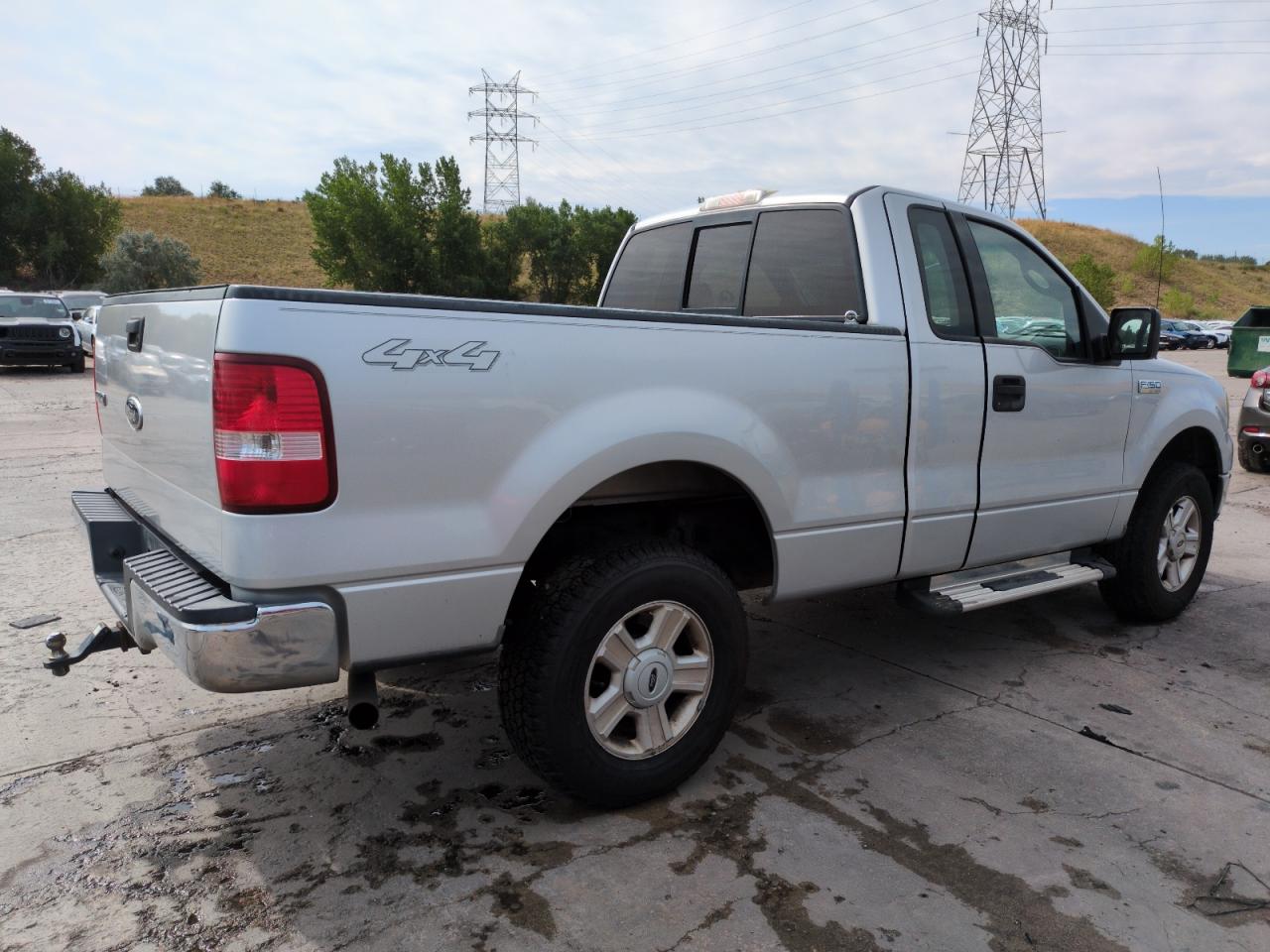 2004 Ford F150 VIN 1FTRF14W64NB24650 photo 3