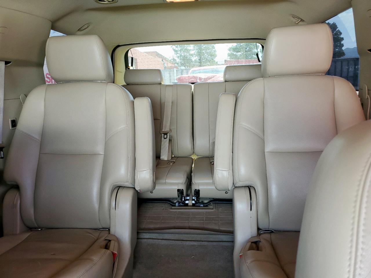2013 Chevrolet Tahoe VIN 1GNSKCE02DR294992 photo 10