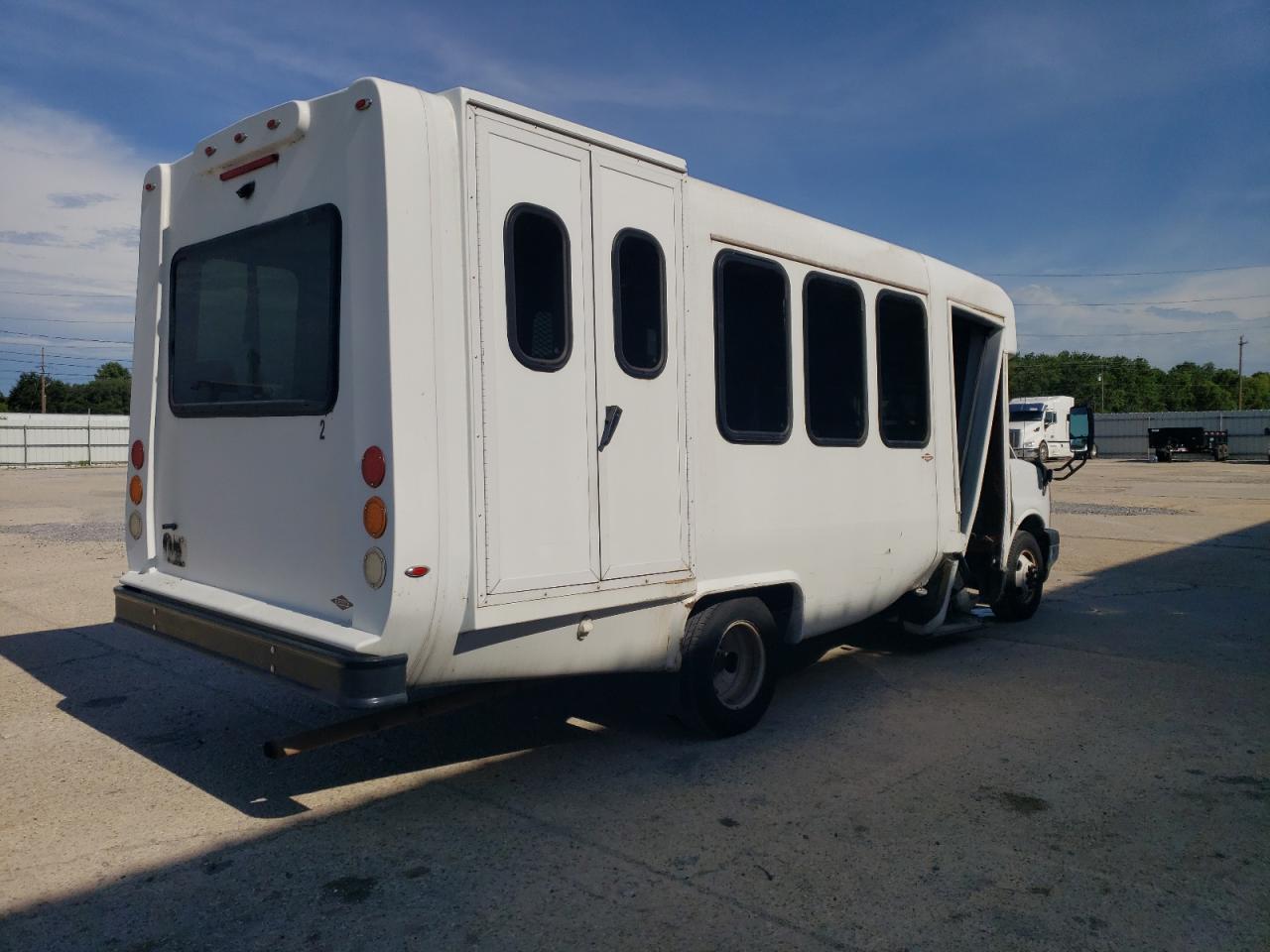 2021 Chevrolet Express VIN 1HA3GSBG0LN012358 photo 4
