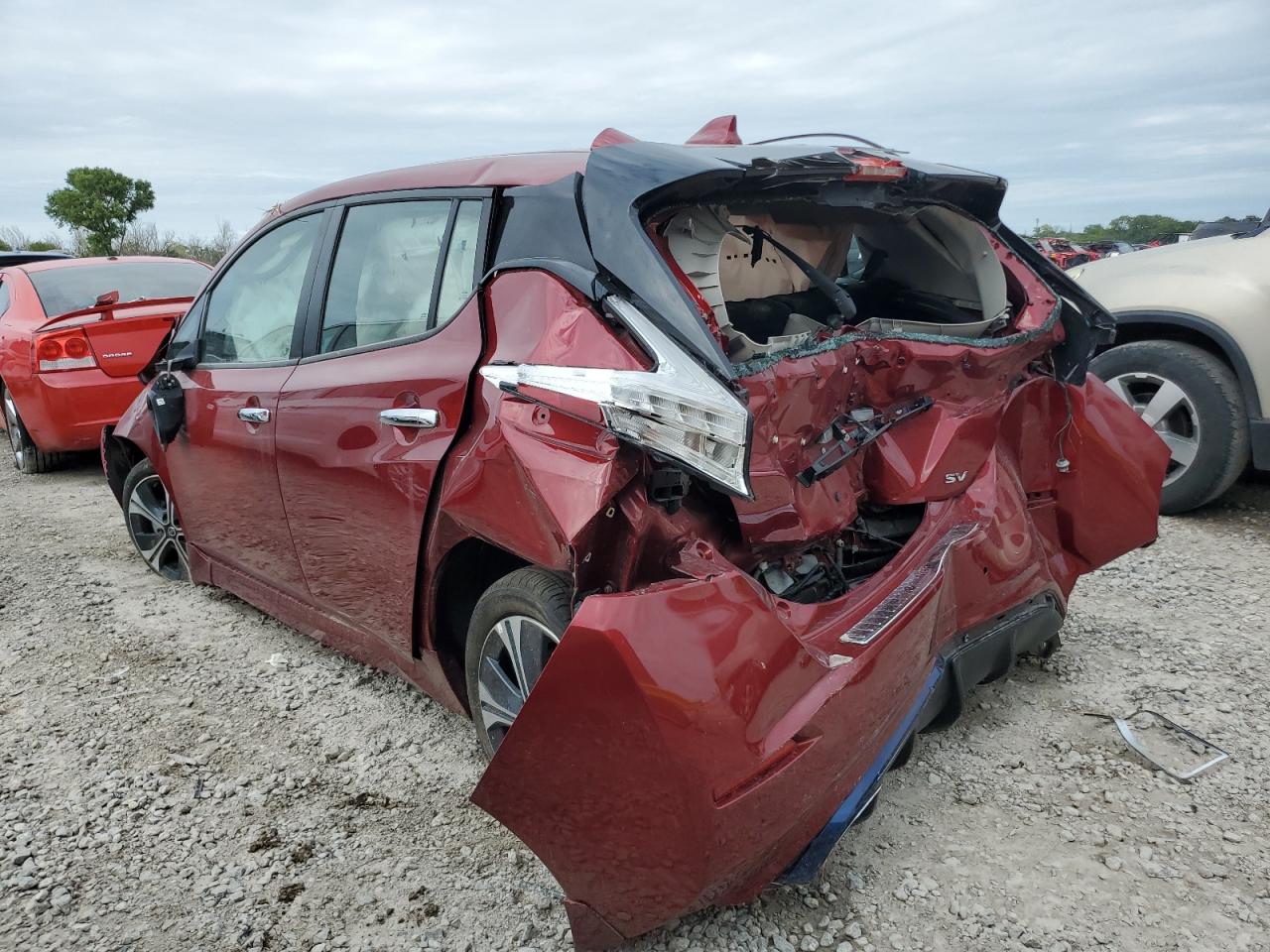 2020 NISSAN Leaf VIN 1N4AZ1CP6LC304290 photo 2