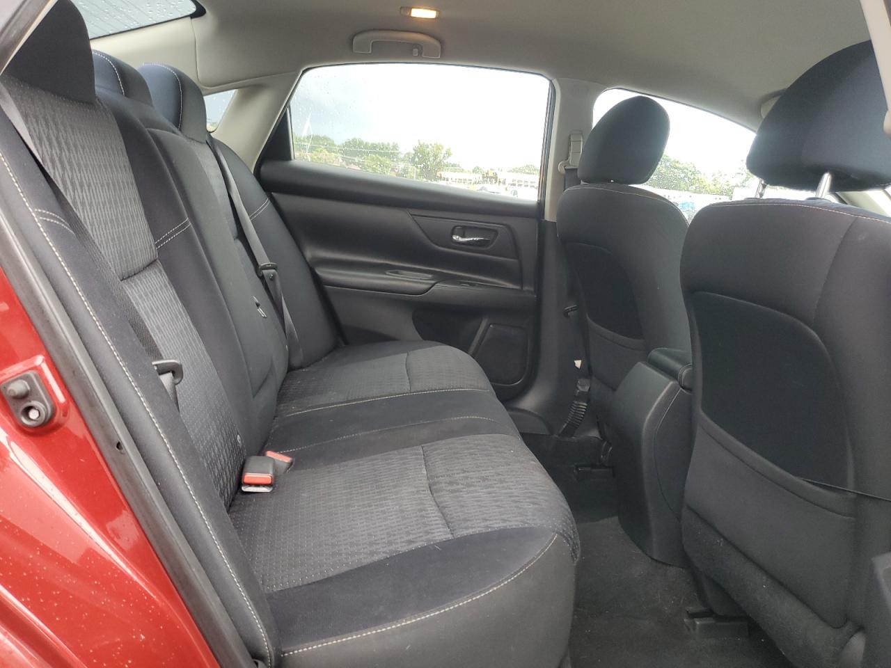 2016 Nissan Altima VIN 1N4AL3APXGN363627 photo 10