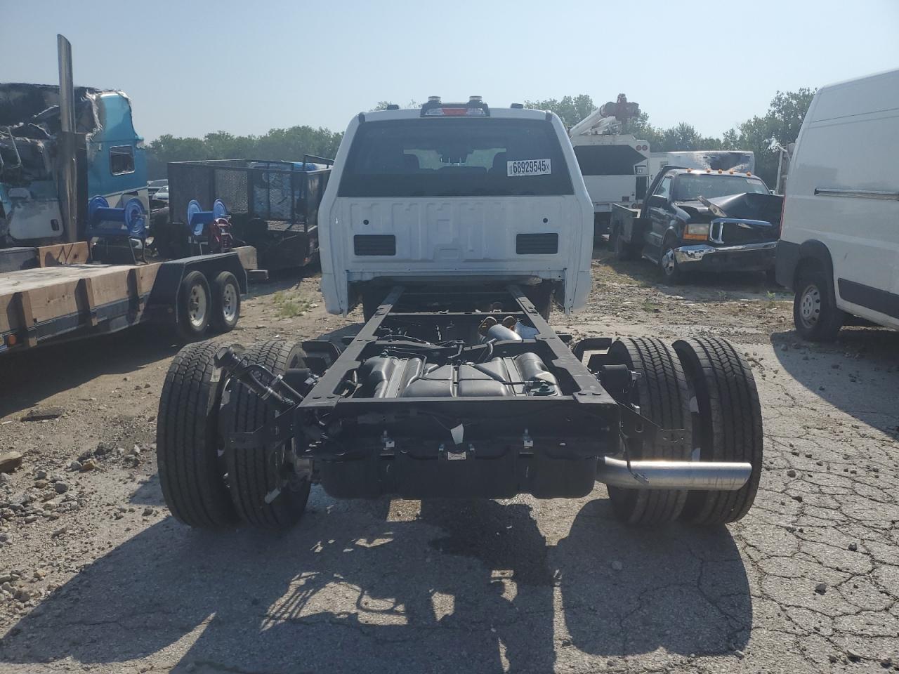 2024 Ford F550 VIN 1FD0W5HN8REF09471 photo 6