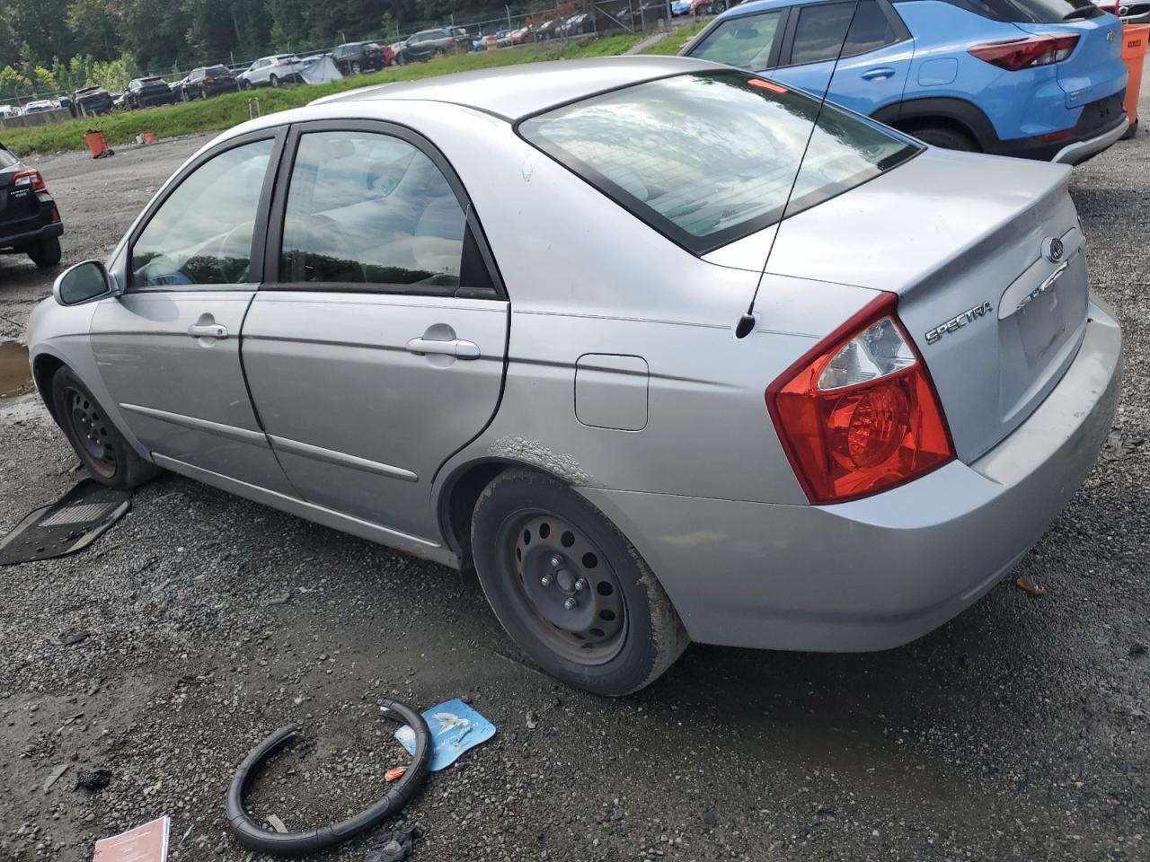 2005 Kia Spectra VIN KNAFE121255201820 photo 2