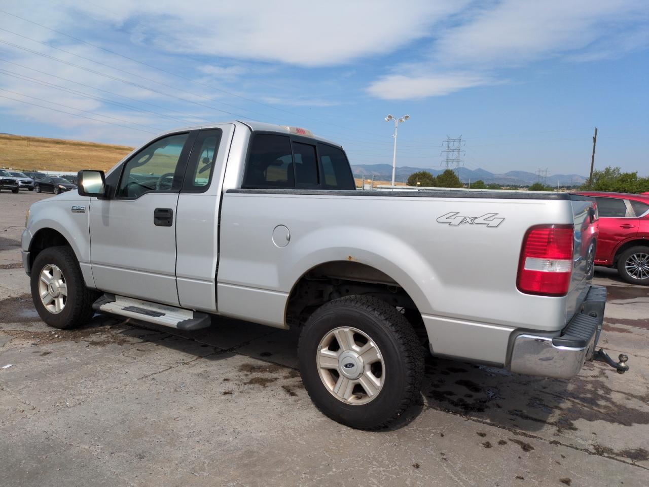 2004 Ford F150 VIN 1FTRF14W64NB24650 photo 2
