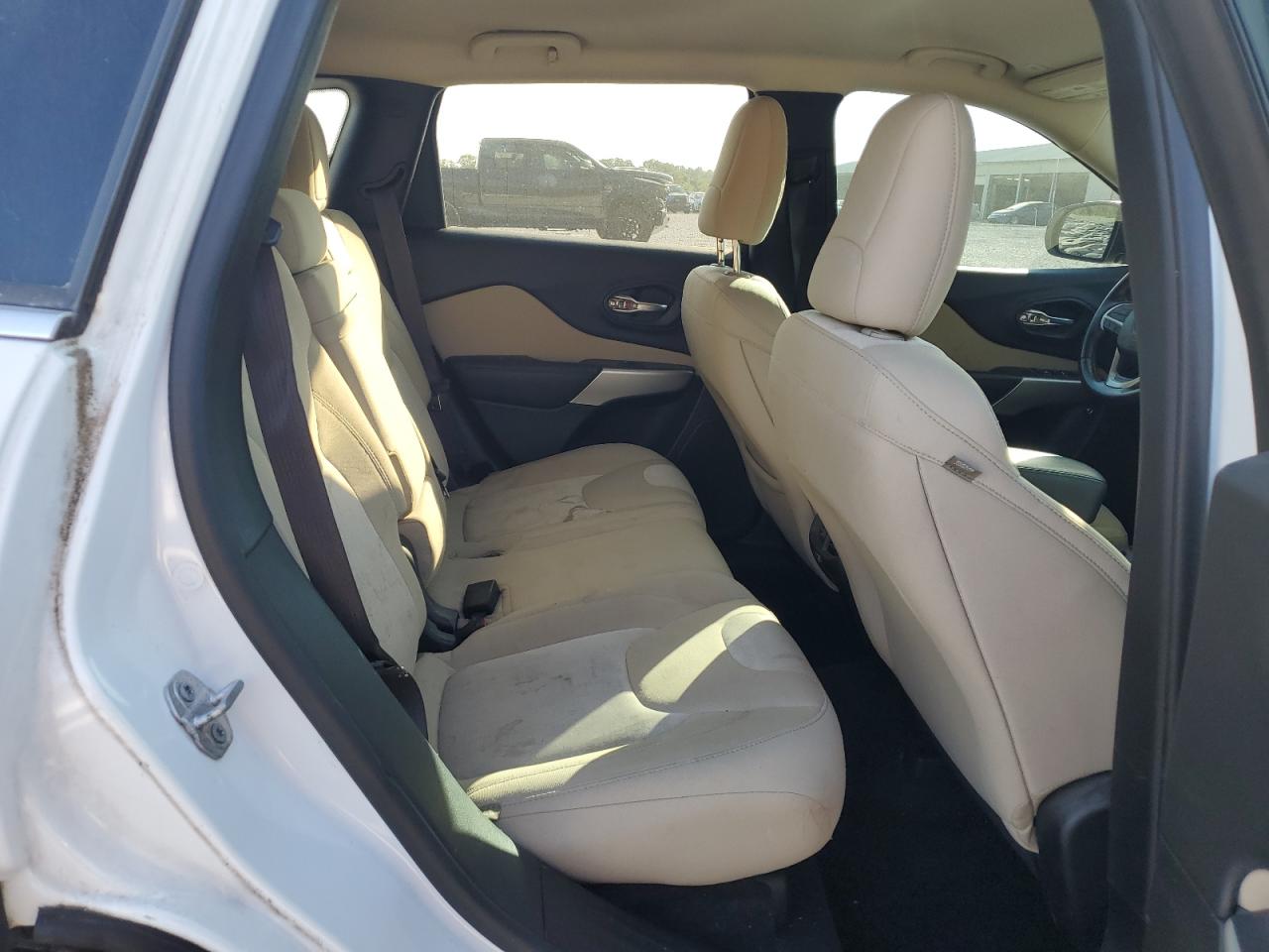 2018 JEEP Grand cher VIN 1C4PJLCB6JD574185 photo 11