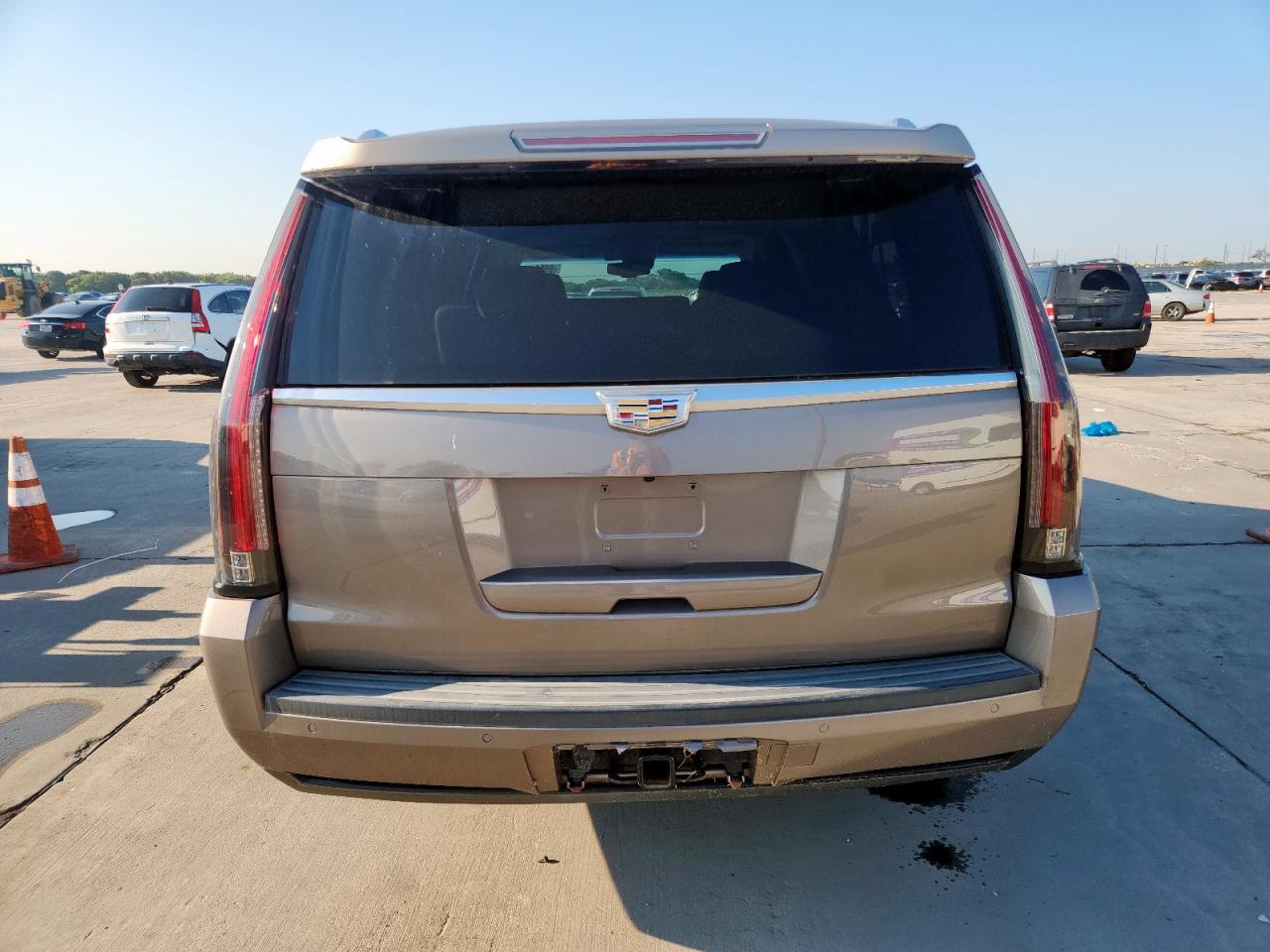2015 Cadillac Escalade VIN 1GYS4SKJ9FR556059 photo 6