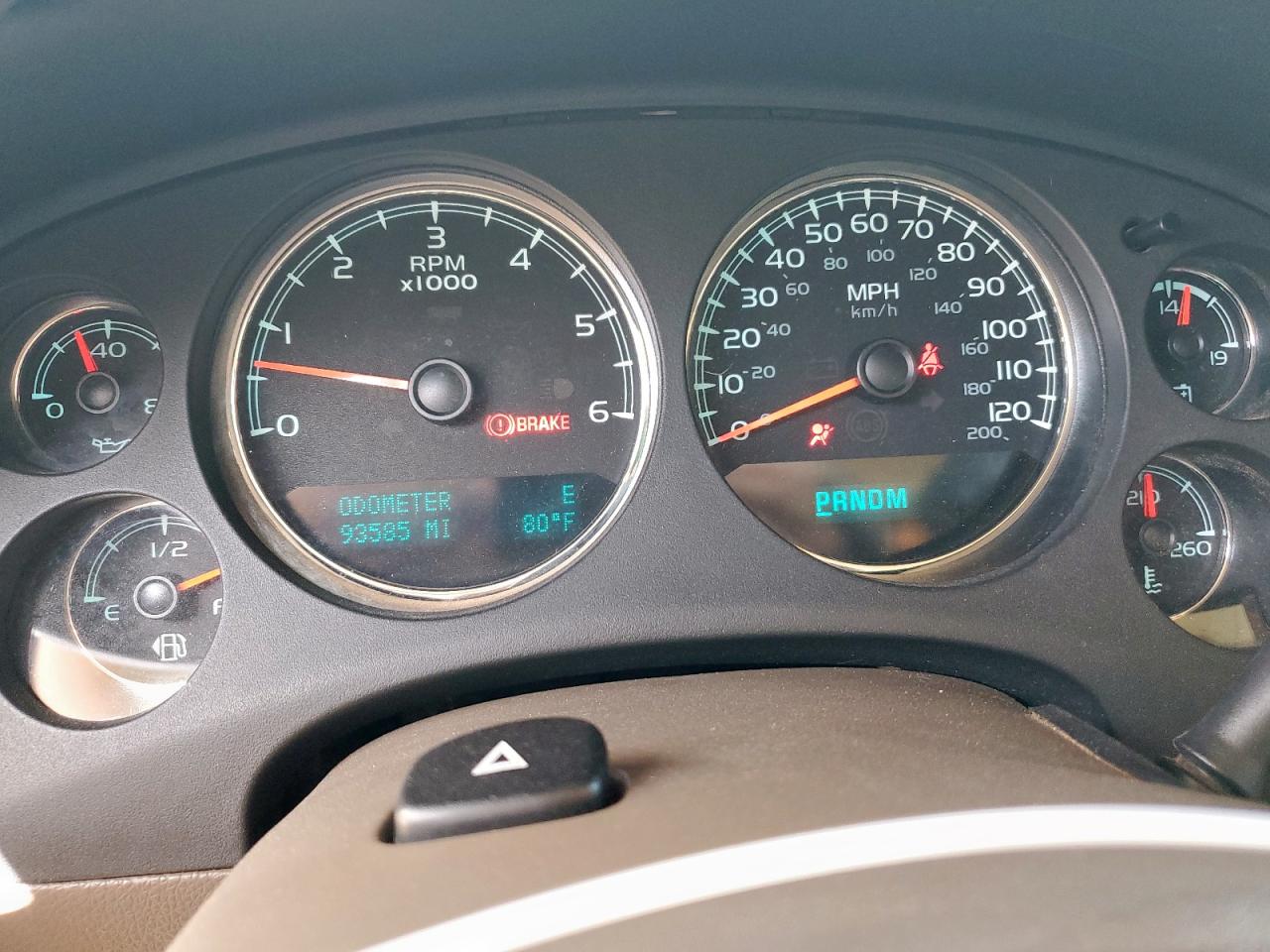 2013 Chevrolet Tahoe VIN 1GNSKCE02DR294992 photo 9