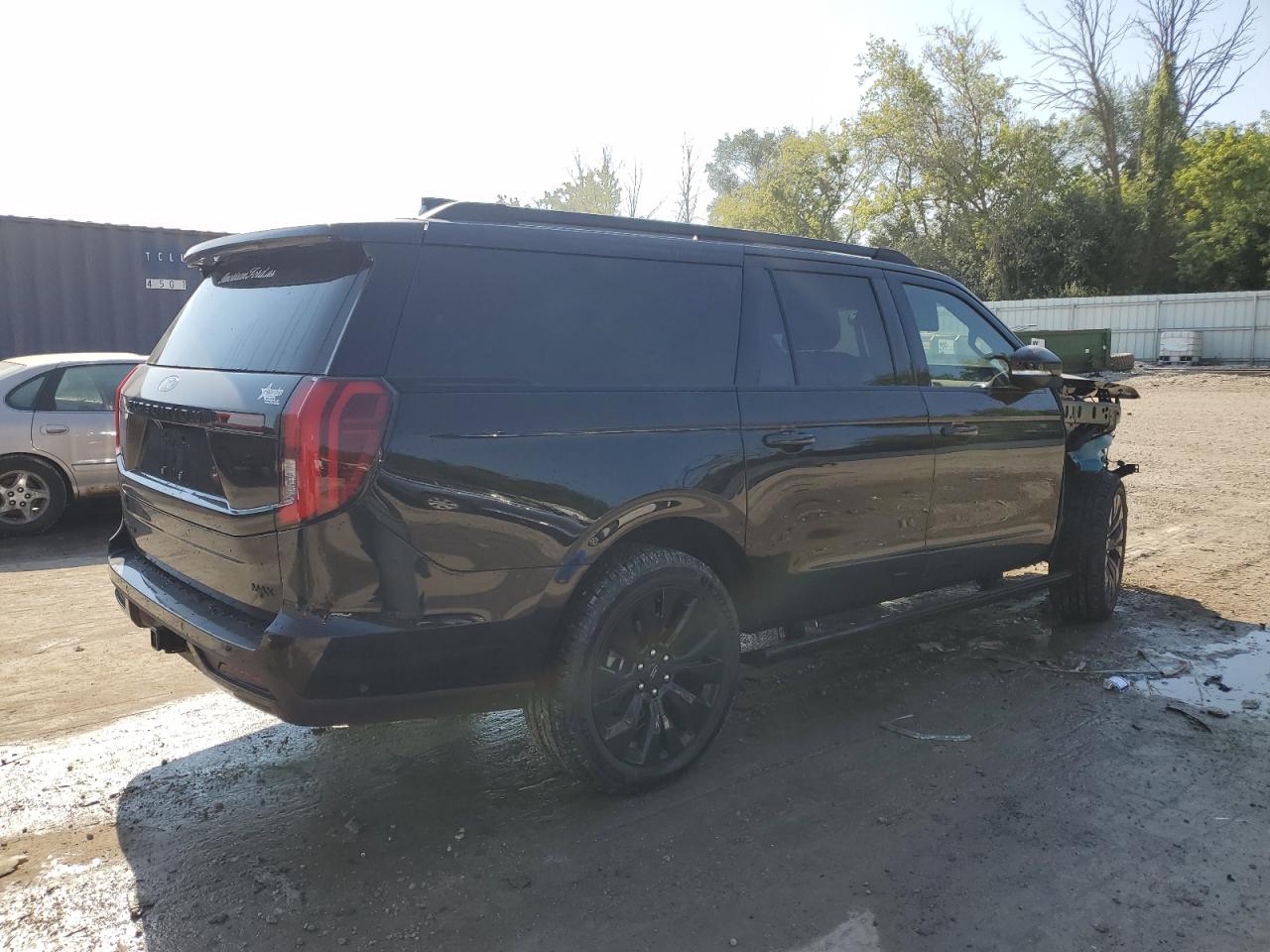2025 Ford Expedition VIN 1FMJK1M83SEA33788 photo 3