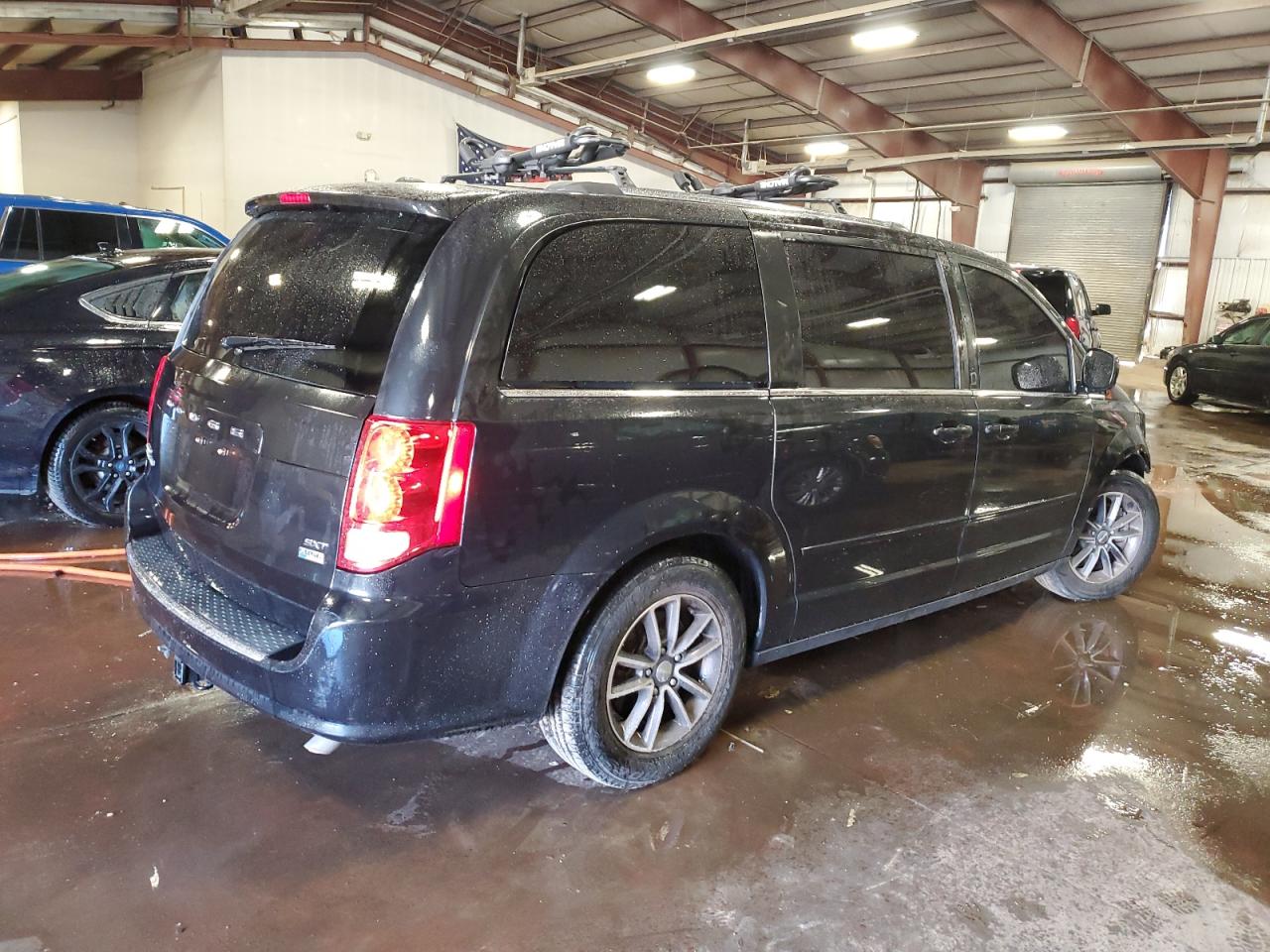 2017 Dodge Caravan VIN 2C4RDGCG2HR581063 photo 3