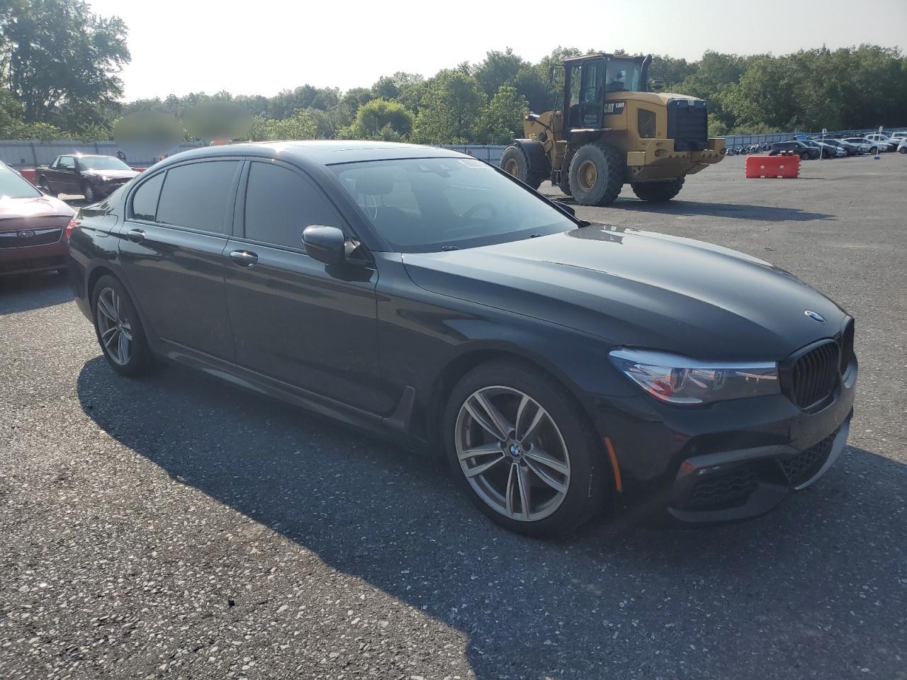 2019 BMW 7 series VIN WBA7E4C50KGV28708 photo 4