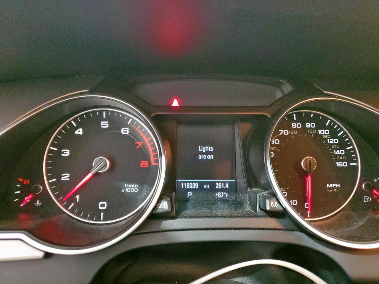 2013 Audi A5 VIN WAULFAFR9DA000566 photo 9