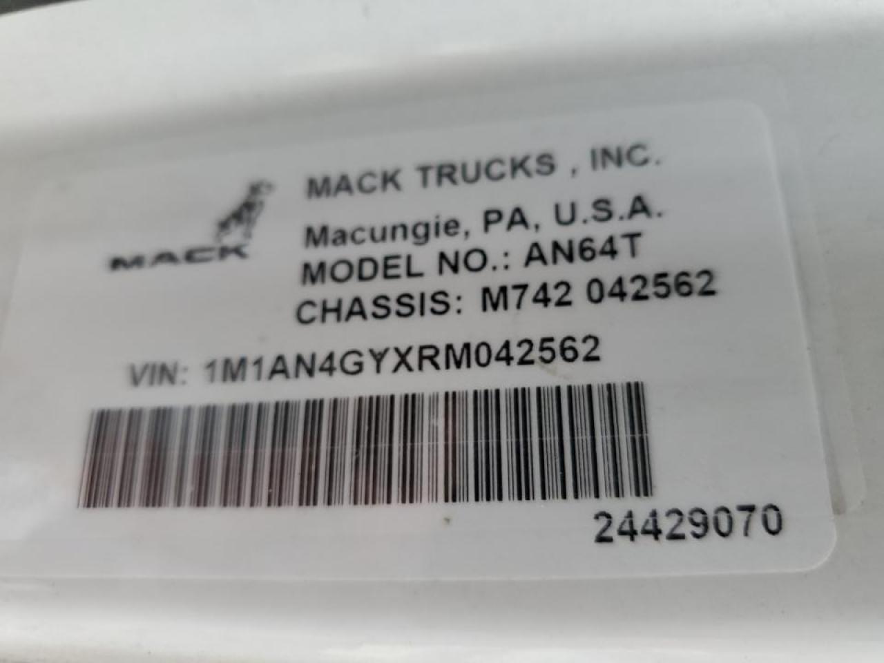 2024 MACK All other VIN 1M1AN4GYXRM042562 photo 10