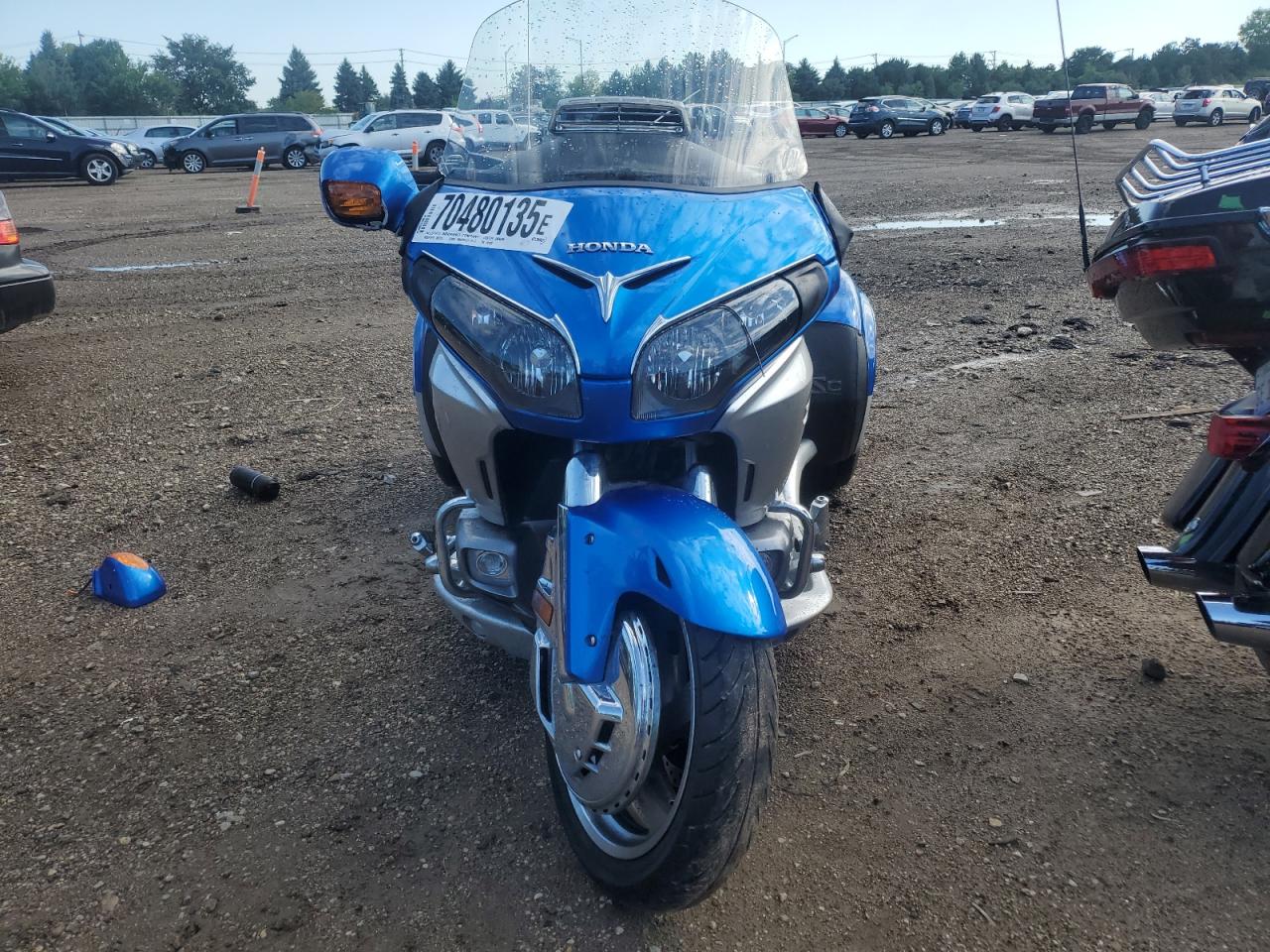 2012 Honda Gl cycle VIN JH2SC68GXCK001354 photo 2