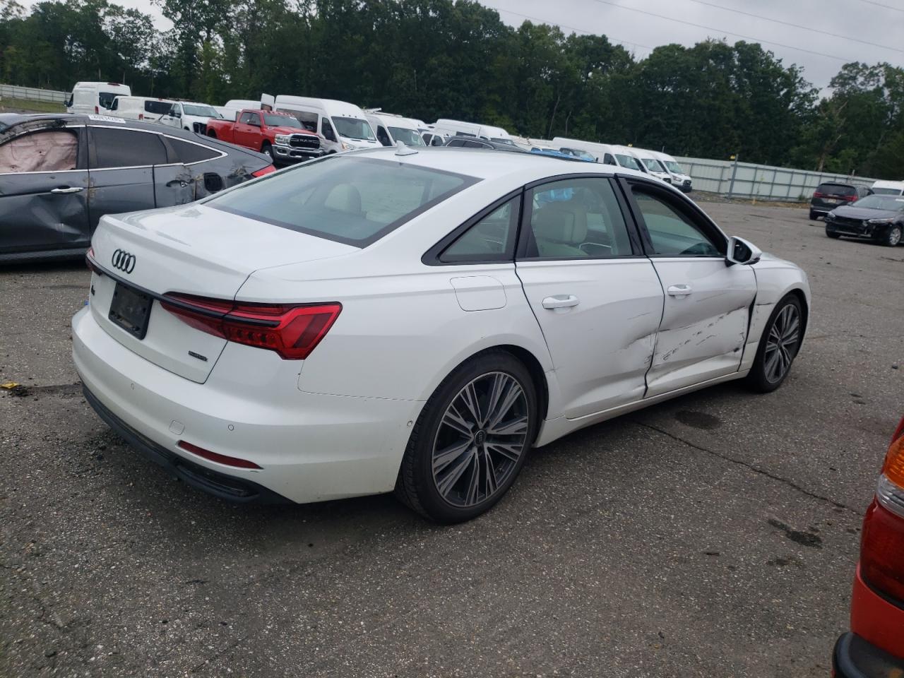 2023 Audi A6 VIN WAUE3BF24PN062688 photo 3