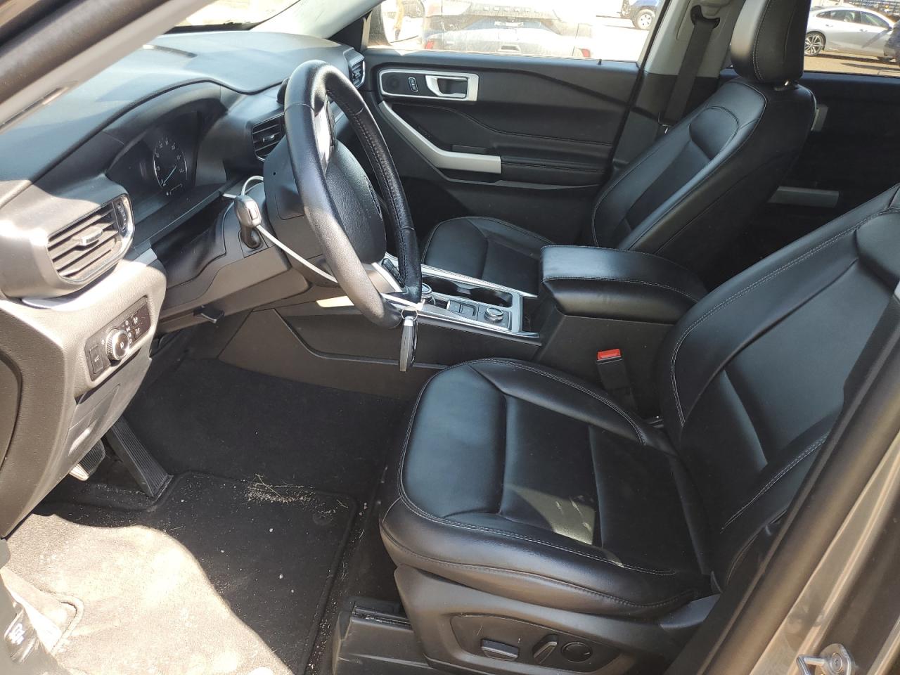 2023 Ford Explorer VIN 1FMSK8DH2PGA86605 photo 7