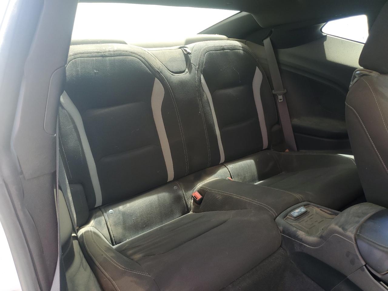 2018 CHEV Camaro VIN 1G1FH1R74J0142693 photo 10