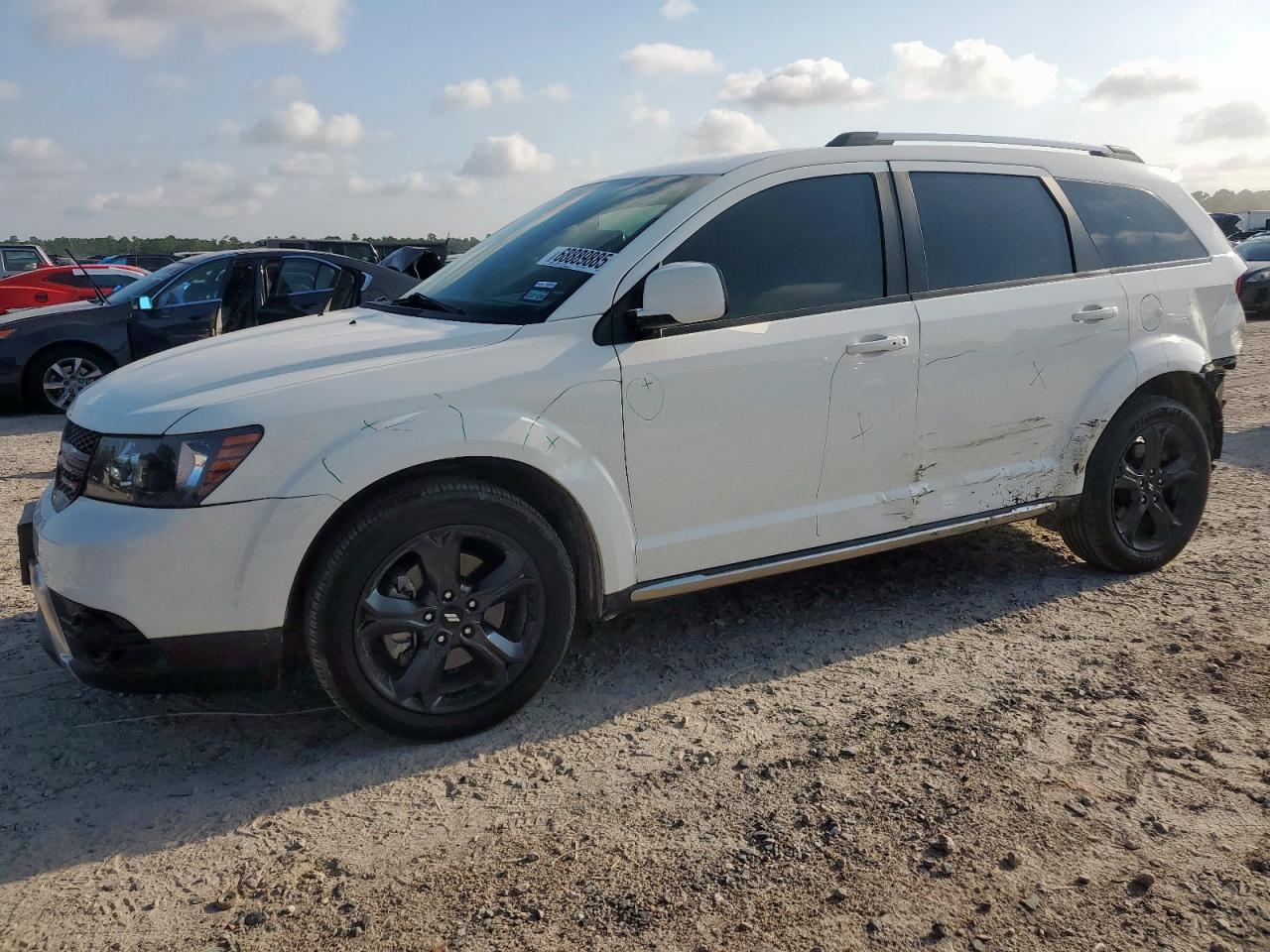 2019 Dodge Journey VIN 3C4PDCGB2KT834935 photo 1