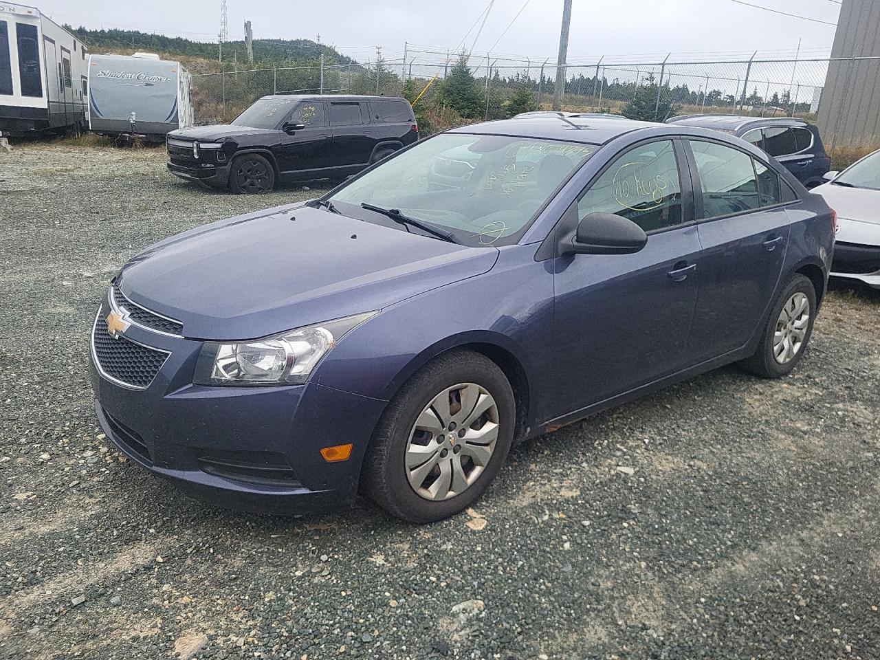2013 CHEVROLET Cruze ls VIN 1G1PL5SH6D7330057 photo 1