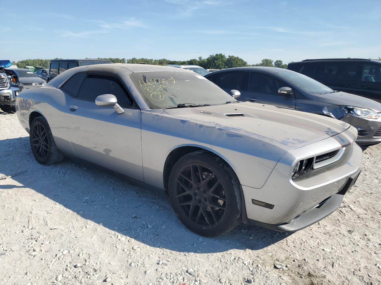 2014 Dodge Challenger VIN 2C3CDYBT0EH216767 photo 4