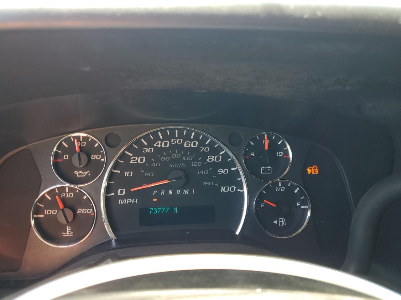 2014 Chevrolet Express VIN 1GCWGFCB7E1113614 photo 9
