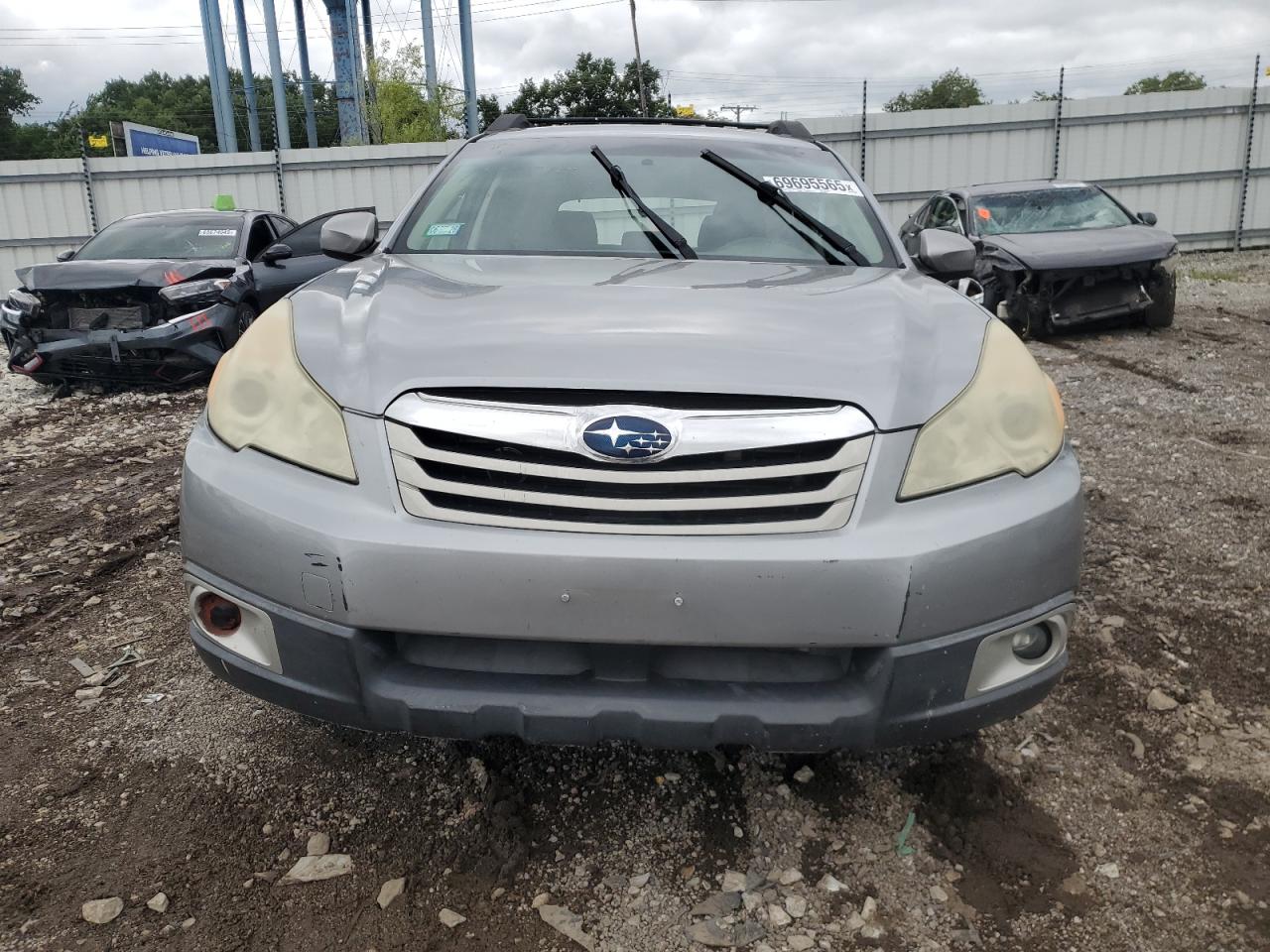 2010 SUBARU Outback VIN 4S4BRCCC5A3382284 photo 5