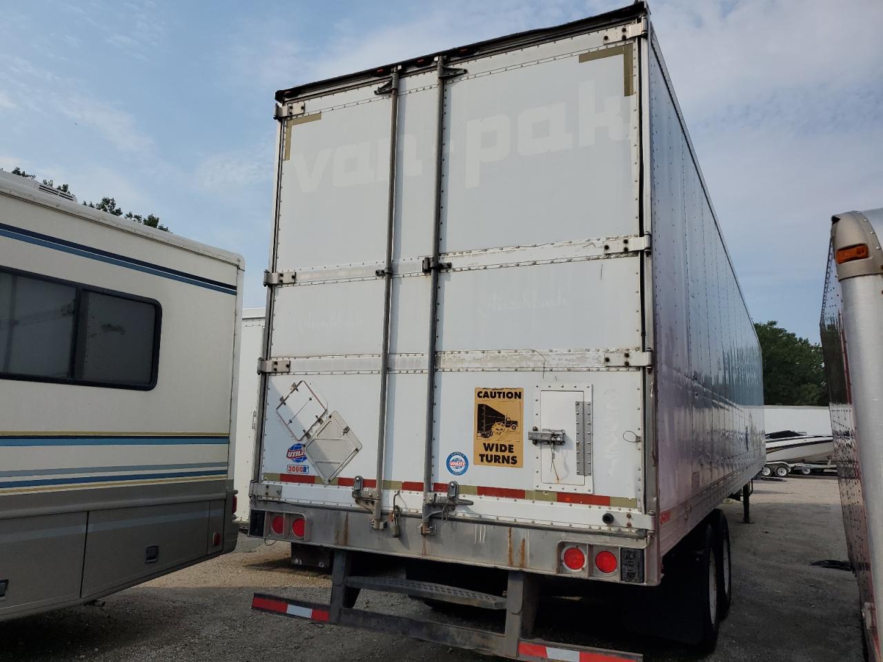 2006 UTILITY All models VIN 1UYVS25306M684307 photo 4