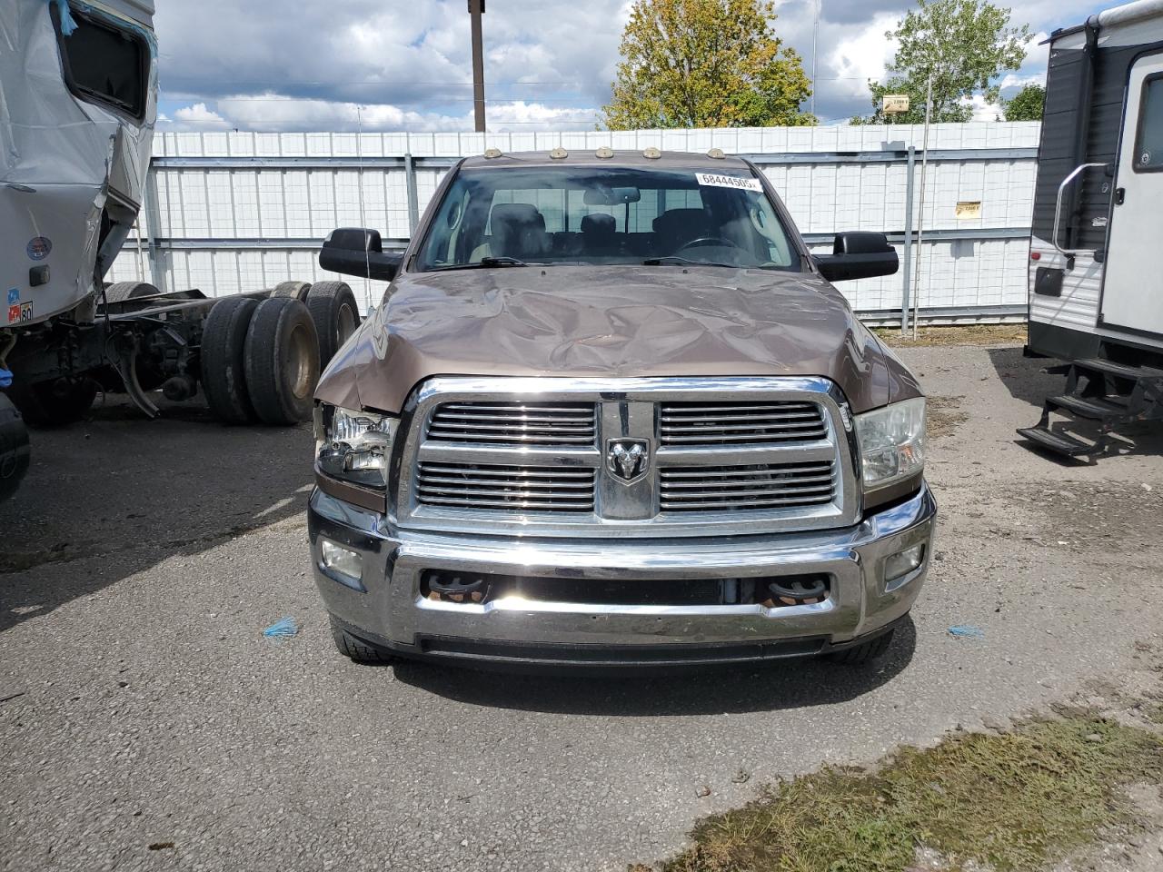 2010 Dodge All models VIN 3D73Y4CL4AG140106 photo 5