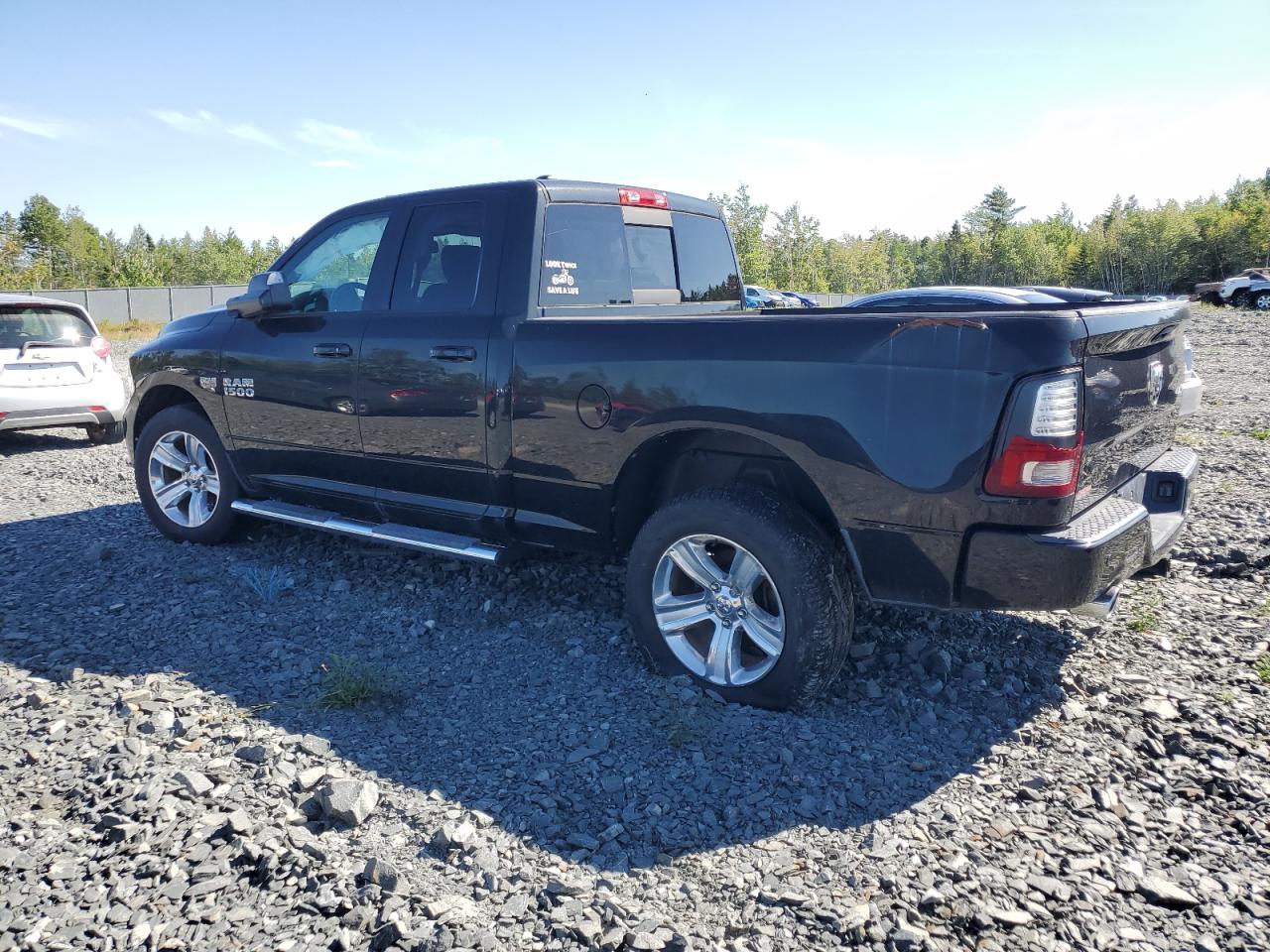2016 RAM 1500 sport VIN 1C6RR7HT6GS210774 photo 2