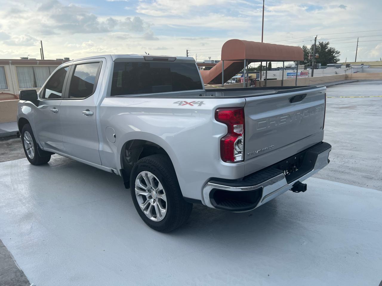 2021 Chevrolet All models VIN 3GCUYDET2MG212792 photo 3
