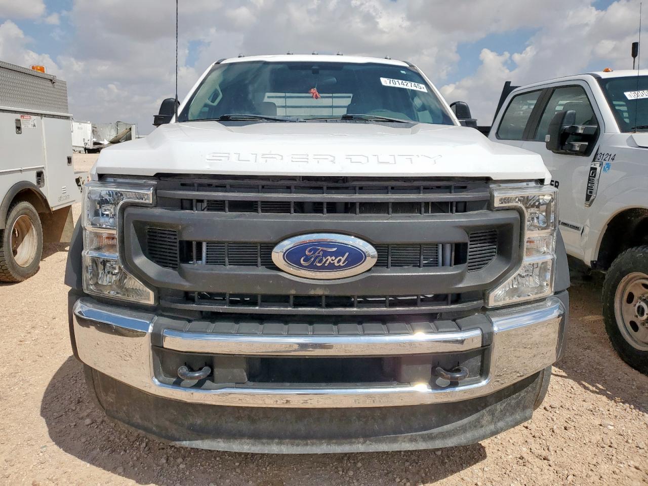 2022 Ford F550 VIN 1FD0W5HT9NED72906 photo 5