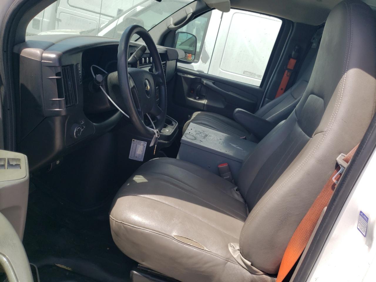 2014 Chevy Express VIN 1GCWGFCB1E1119313 photo 7