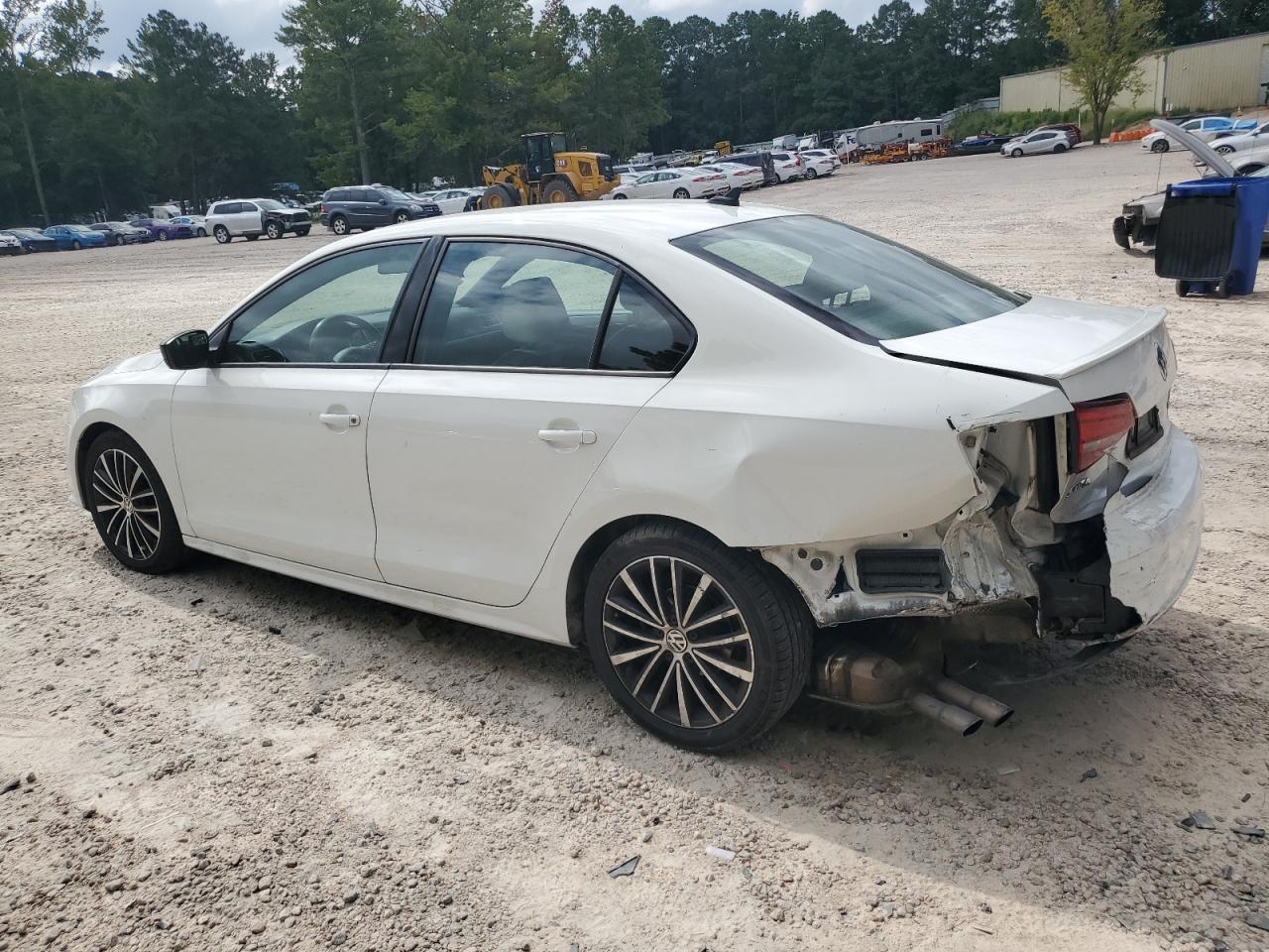2016 Volkswagen Jetta VIN 3VWD17AJ0GM230799 photo 2