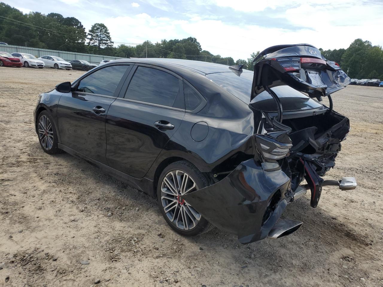 2024 Kia Forte VIN 3KPF44AC4RE753436 photo 2