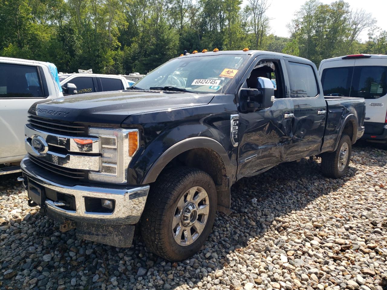 2019 Ford F350 VIN 1FT8W3BT0KEG22422 photo 1