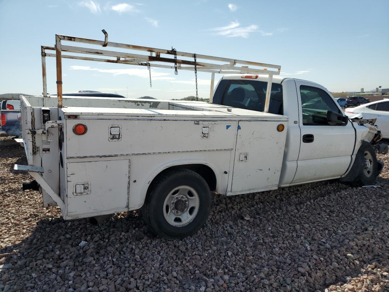 2003 Chevrolet All models VIN 1GBGC24U13E344303 photo 3