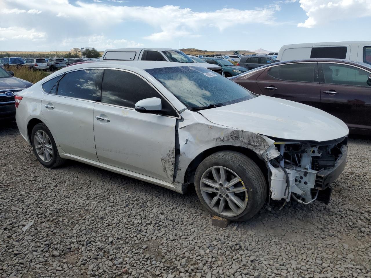 2015 Toyota Avalon VIN 4T1BK1EBXFU148706 photo 4