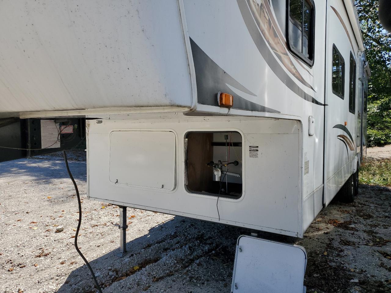 2012 JAYCO Trailers VIN 1UJCJ0BS8C1PH0188 photo 8