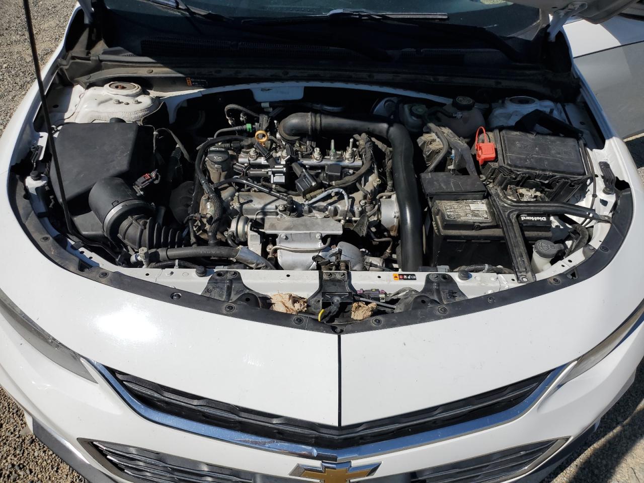2018 Chevrolet Malibu VIN 1G1ZC5ST3JF190600 photo 11